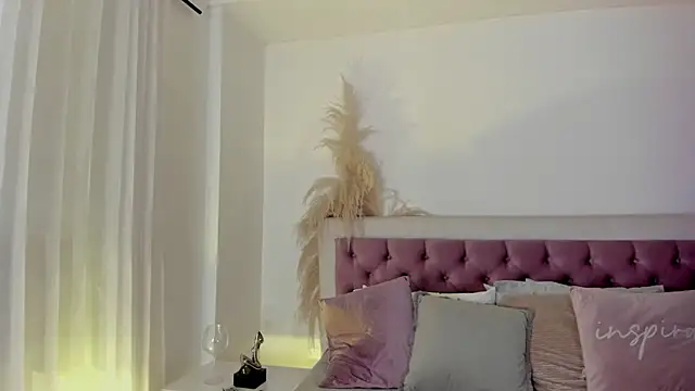 Snapshot of Emelyy_Carter chatting on 19, 3, 2025 Emelyy Carter online show from 19, 3, 2025
