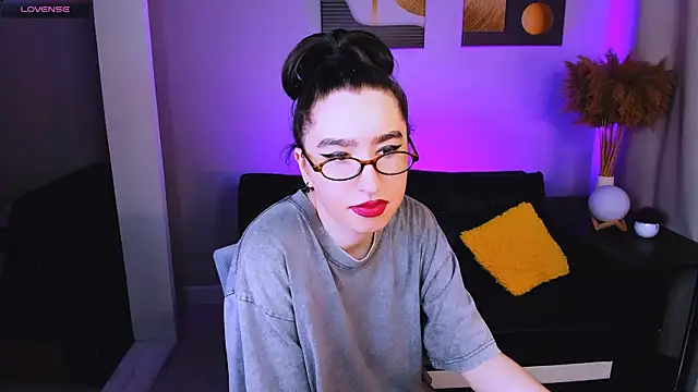 Lily xBabe online show from 26, 6, 2026