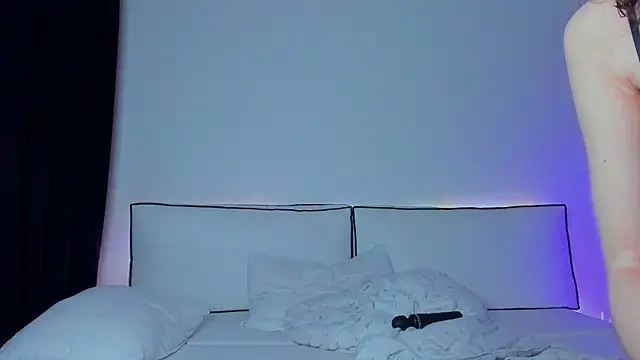 haileyishere online show from 16, 1, 2025