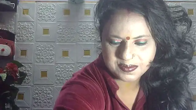 Sexy komolika online show from 11, 3, 2025