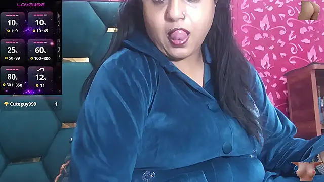 Sexy komolika online show from 21, 11, 2025