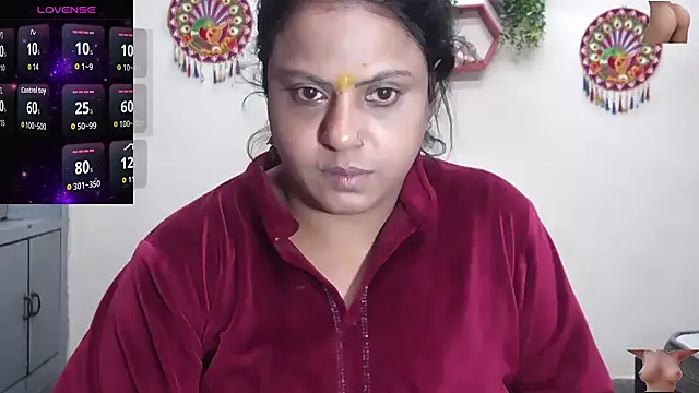 Sexy komolika online show from 17, 12, 2025