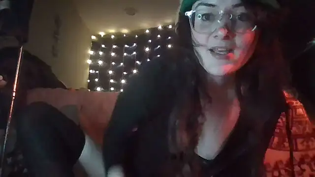 Snapshot of EyaDivine1 chatting on 22, 12, 2024 EyaDivine1 online show from 22, 12, 2024