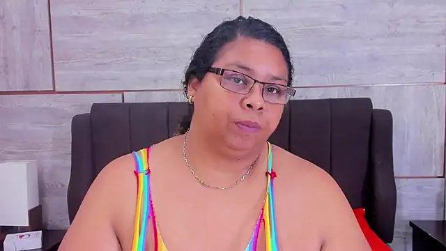 Lynn Jones online show from 5, 2, 2025