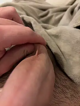 Snapshot of fuckitzer chatting on 5, 12, 2025 fuckitzer online show from 5, 12, 2025