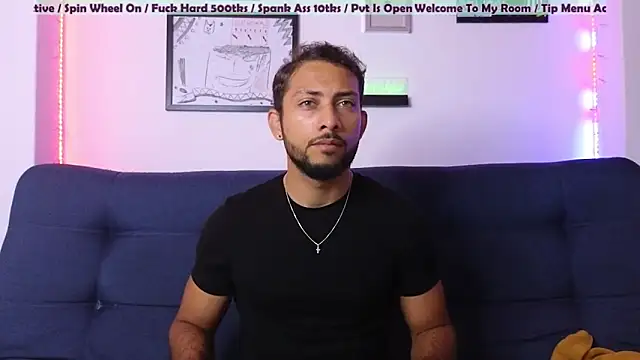 Snapshot of catalina_y_tylerjhons chatting on 16, 2, 2025 catalina y tylerjhons online show from 16, 2, 2025