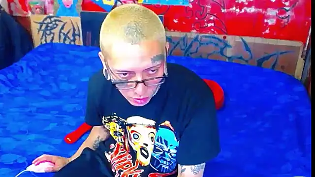 deivid estrada online show from 25, 11, 2025