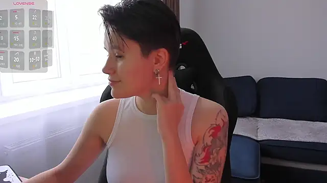 Snapshot of JessieFlower chatting on 30, 11, 2025 JessieFlower online show from 30, 11, 2025