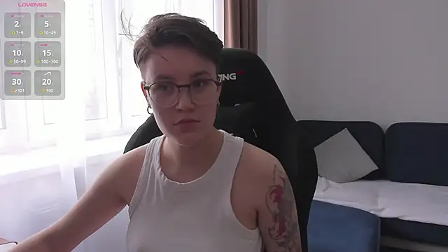 JessieFlower online show from 25, 6, 2026