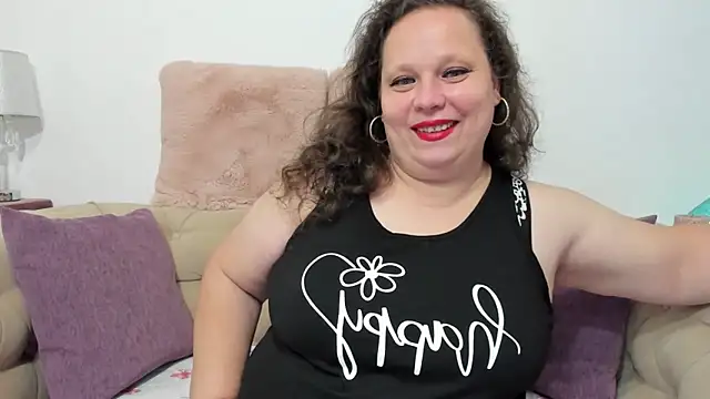 Snapshot of KarolineJoyy chatting on 25, 9, 2025 KarolineJoyy online show from 25, 9, 2025