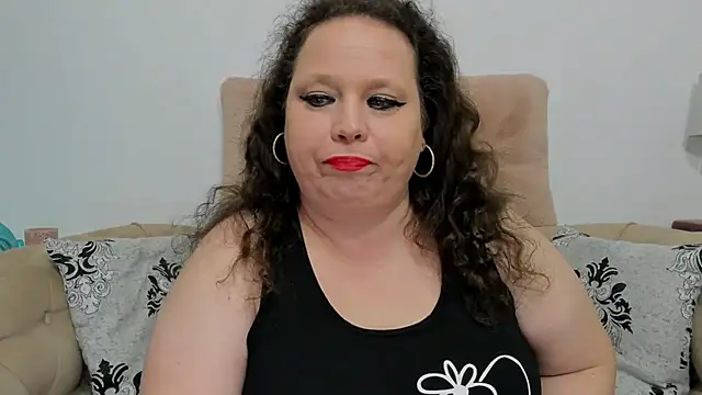 KarolineJoyy online show from 5, 3, 2026