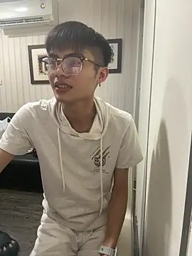 mumuowl online show from 25, 9, 2025