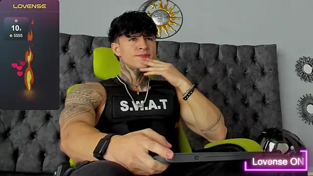 Snapshot of Jeins_carter chatting on 18, 2, 2025 Jeins carter online show from 18, 2, 2025