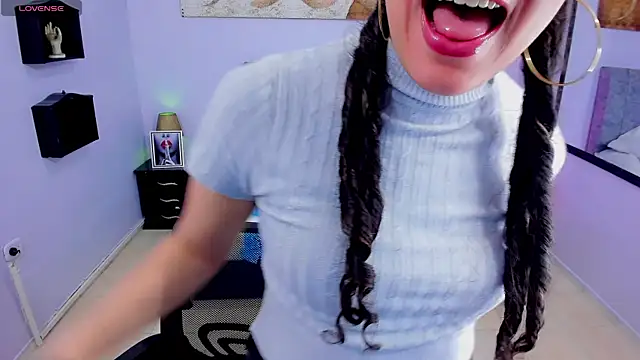 Lana stone  online show from 13, 1, 2025