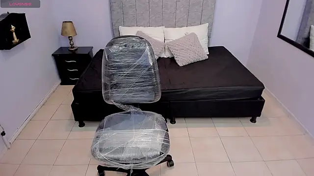 Lana stone  online show from 11, 3, 2025