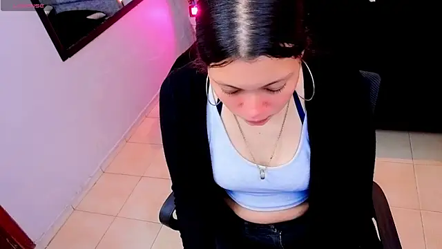 Lana stone  online show from 7, 10, 2025