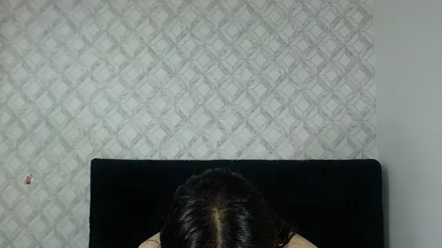 Snapshot of Emma-Wilson chatting on 13, 2, 2025 Emma-Wilson online show from 13, 2, 2025