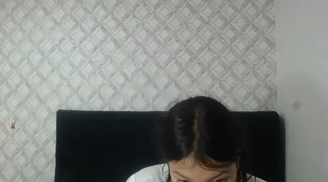 Snapshot of Emma-Wilson chatting on 25, 2, 2025 Emma-Wilson online show from 25, 2, 2025