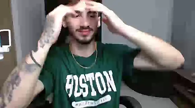 Snapshot of David_Brown18 chatting on 4, 12, 2024 David Brown18 online show from 4, 12, 2024