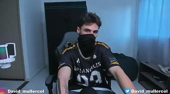 Snapshot of David_Brown18 chatting on 6, 12, 2024 David Brown18 online show from 6, 12, 2024