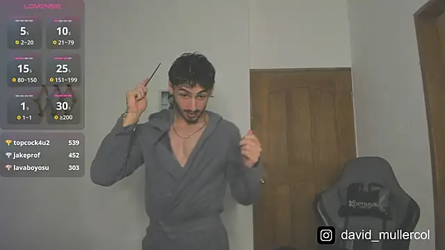 Snapshot of David_Brown18 chatting on 26, 1, 2025 David Brown18 online show from 26, 1, 2025