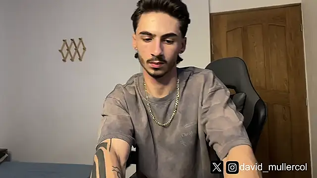 Snapshot of David_Brown18 chatting on 8, 2, 2025 David Brown18 online show from 8, 2, 2025