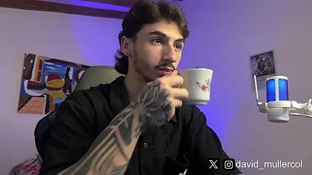 Snapshot of David_Brown18 chatting on 9, 3, 2025 David Brown18 online show from 9, 3, 2025