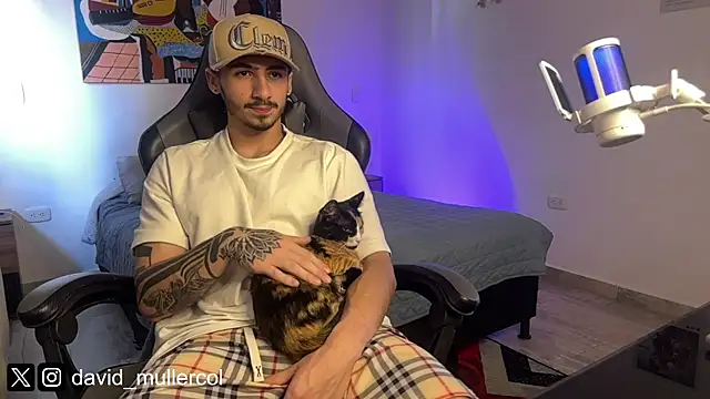 Snapshot of David_Brown18 chatting on 16, 3, 2025 David Brown18 online show from 16, 3, 2025