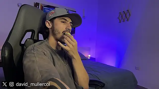 Snapshot of David_Brown18 chatting on 18, 3, 2025 David Brown18 online show from 18, 3, 2025