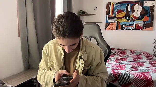 Snapshot of David_Brown18 chatting on 15, 11, 2025 David Brown18 online show from 15, 11, 2025