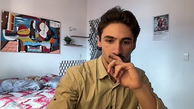 Snapshot of David_Brown18 chatting on 15, 12, 2025 David Brown18 online show from 15, 12, 2025