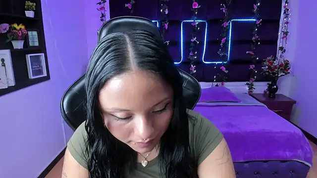 Snapshot of sweelanna__ chatting on 26, 2, 2025 sweelanna online show from 26, 2, 2025