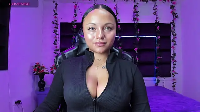 sweelanna   online show from 6, 3, 2026