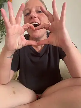 MoniqueLaFee online show from 31, 5, 2026