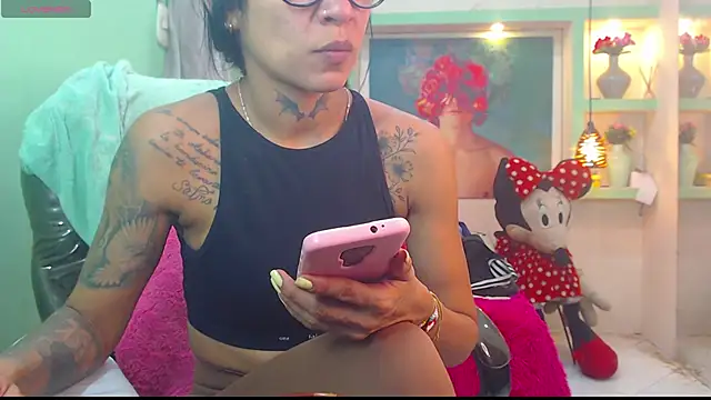 Snapshot of lorenapinto chatting on 13, 6, 2026 lorenapinto online show from 13, 6, 2026
