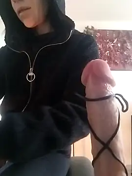 freyamoret online show from 6, 3, 2025