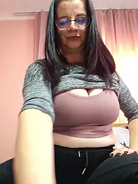 KristenVega online show from 9, 1, 2026