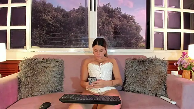 Snapshot of Ninakravis chatting on 15, 10, 2025 Ninakravis online show from 15, 10, 2025