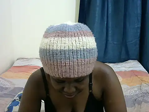 Snapshot of Kariselle- chatting on 10, 3, 2025 Kariselle- online show from 10, 3, 2025