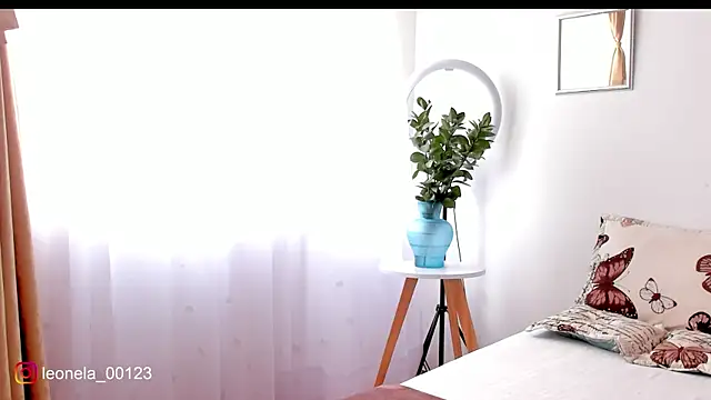 cuddlingbunny online show from 27, 6, 2026