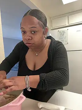 prettygirlxo online show from 24, 2, 2025