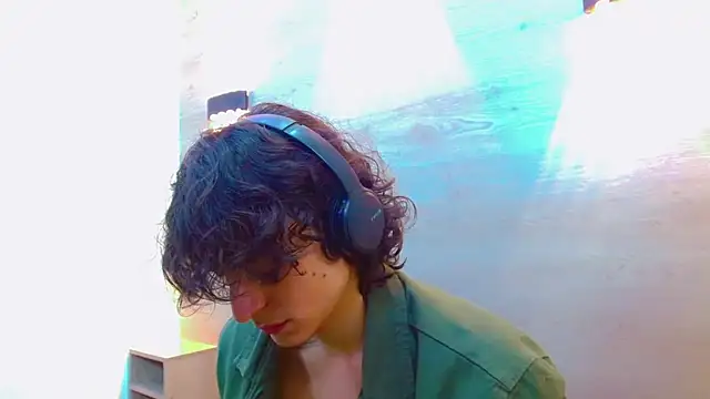 Sr BonnyEthan online show from 24, 9, 2025