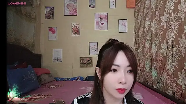 Snapshot of Lanian_99 chatting on 25, 11, 2025 Lanian 99 online show from 25, 11, 2025