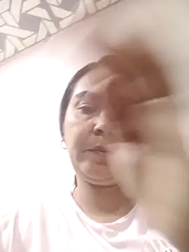 Emily Divi online show from 7, 3, 2026