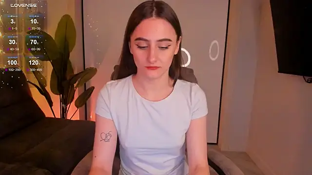 Snapshot of helen_ramsay chatting on 14, 1, 2025 helen ramsay online show from 14, 1, 2025