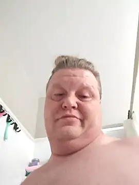 Snapshot of jrsexy83 chatting on 4, 12, 2024 jrsexy83 online show from 4, 12, 2024