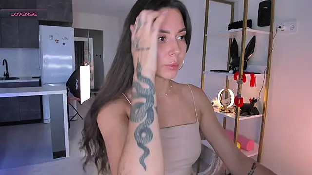 Snapshot of princess_ashley_ chatting on 1, 7, 2026 princess ashley online show from 1, 7, 2026