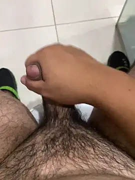 leocardenaz online show from 26, 5, 2026