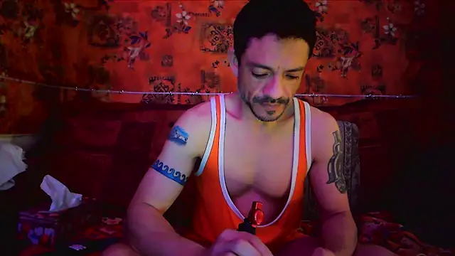 Snapshot of Tony_Torrente chatting on 2, 12, 2024 Tony Torrente online show from 2, 12, 2024