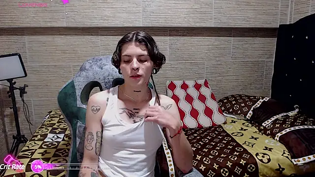Snapshot of pretty_cristal69 chatting on 24, 1, 2025 pretty cristal69 online show from 24, 1, 2025